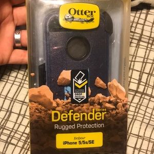 Otter box for iPhone 5/5s/SE